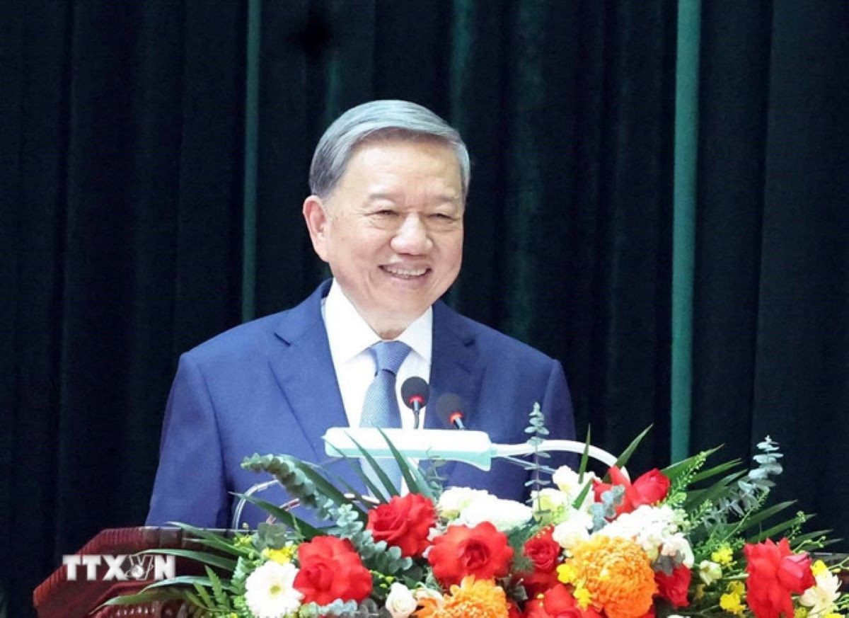 Tổng Bí thư Tô Lâm thăm và làm việc tại Binh chủng Tăng thiết giáp