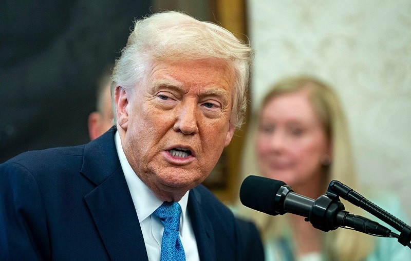 Tổng thống Donald Trump tại Nhà Trắng ngày 22/4. Ảnh: Getty