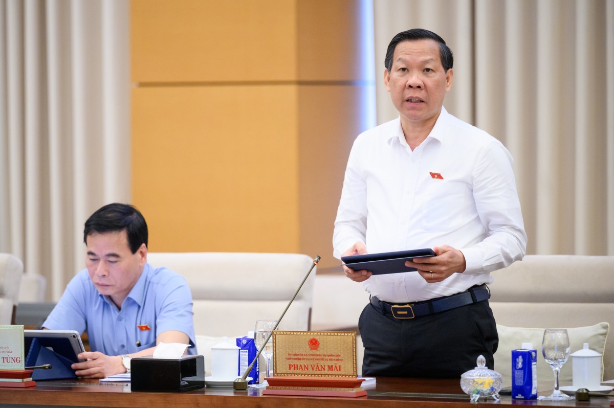 Dự kiến xăng dầu được giảm 2% thuế VAT tới hết năm 2026