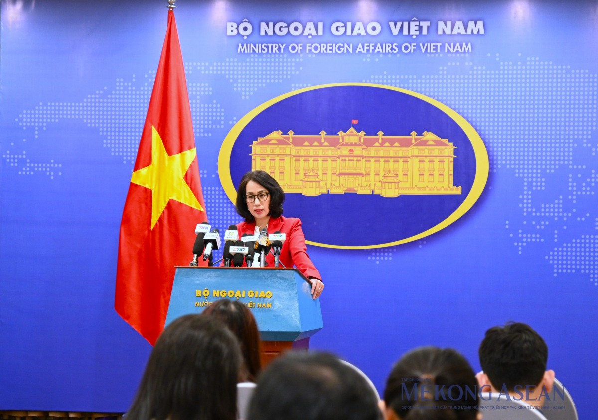 Việt Nam bình luận việc Mỹ sẽ áp thuế cao đối với pin năng lượng mặt trời