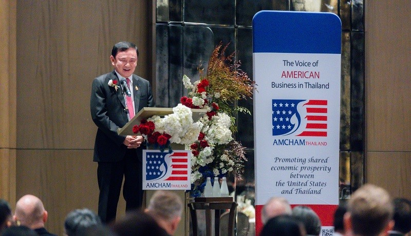 Cựu Phiên bản chính thức của 555Win Thái Lan Thaksin Shinawatra phát biểu tại hội thảo do Phòng 555win phien bạn Chính Thức Mỹ tại Thái Lan tổ chức ngày 25/4. Ảnh: AMCHAM Thailand