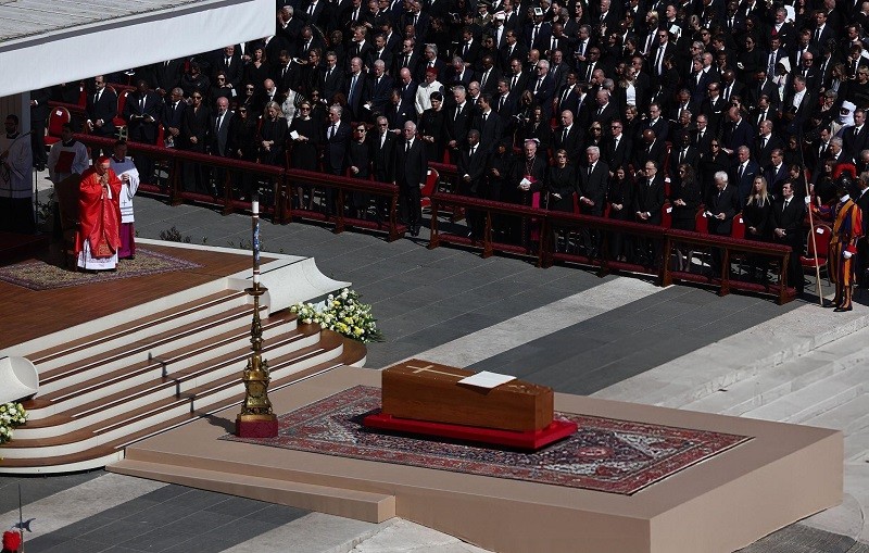 Linh cữu Giáo hoàng Francis. Ảnh: Anadolu