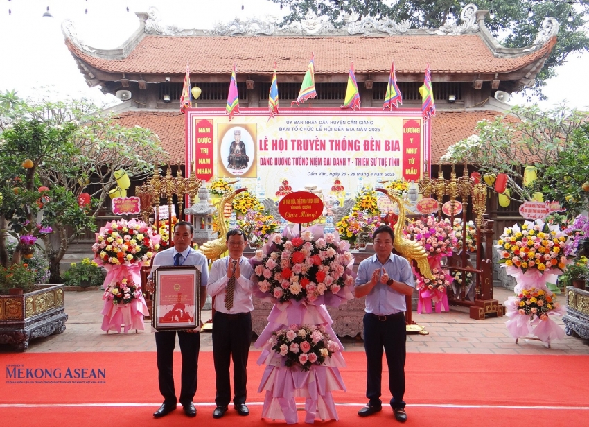 Khai hội đền Bia, tưởng niệm Đại danh y - Thiền sư Tuệ Tĩnh