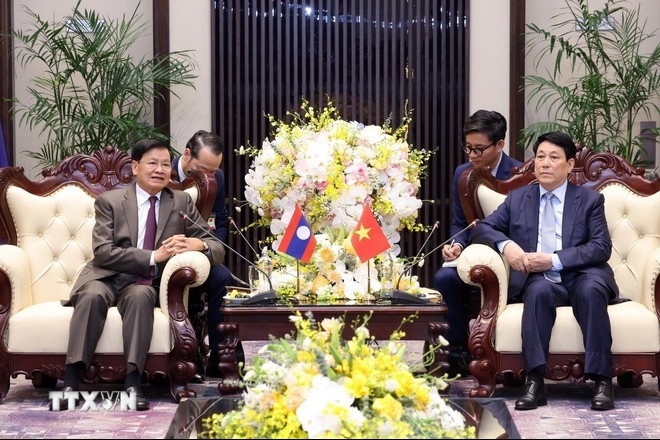 Chủ tịch nước Lương Cường tiếp Tổng Bí thư, Chủ tịch nước Lào