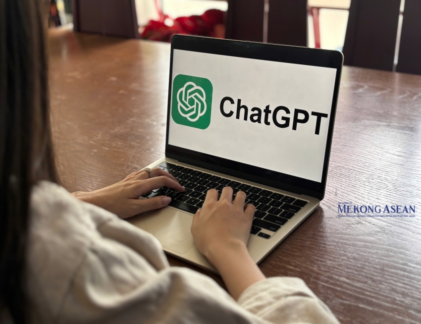 ChatGPT 'sập' diện rộng, OpenAI nêu lý do