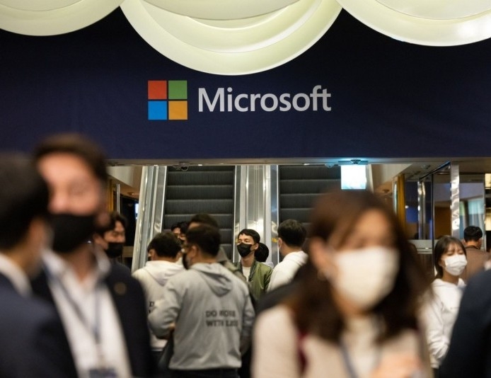 Microsoft ‘tự tin’ mảng đám mây Azure sẽ tăng trưởng vượt kỳ vọng