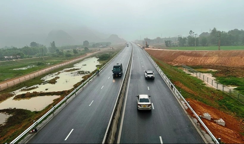 Sắp thu phí 5 tuyến cao tốc do Nhà nước đầu tư