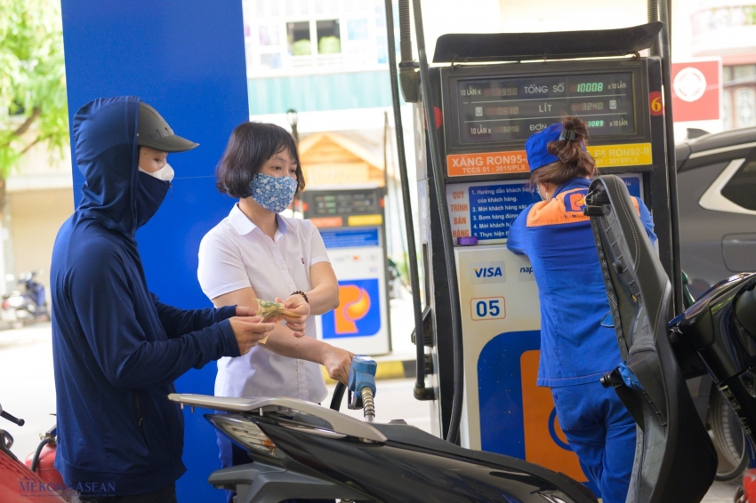 Chính thức mở bán xăng sinh học E10 tại 3 thành phố lớn từ hôm nay