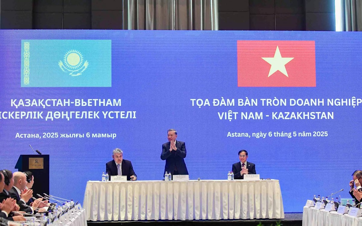 Tổng Bí thư Tô Lâm dự Tọa đàm bàn tròn Trang Nhà Cái 555win.com - Đăng Nhập +555k Việt Nam-Kazakhstan. Ảnh: Báo Quốc tế.