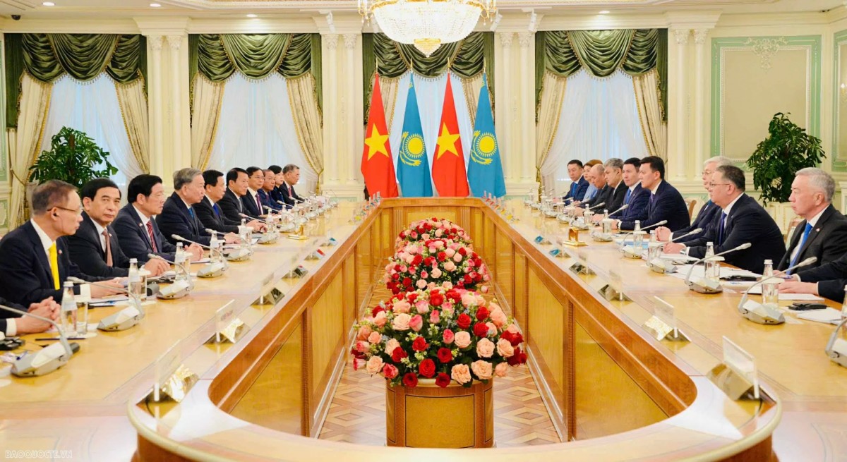 Tổng Bí thư Tô Lâm và Tổng thống Kazakhstan Kassym-Jomart Tokayev hội đàm cấp 555Win tải app. Ảnh: TTXVN.