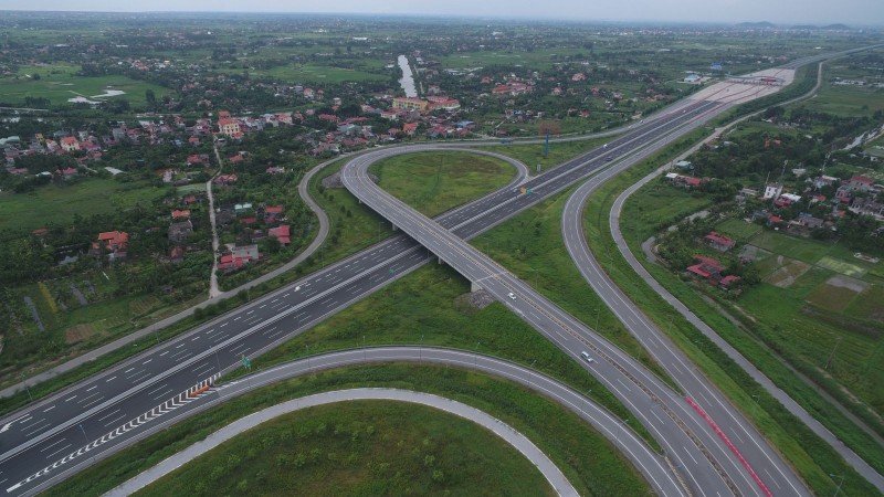 Đề xuất mở rộng cao tốc Hà Nội - Bắc Giang lên 10 làn xe
