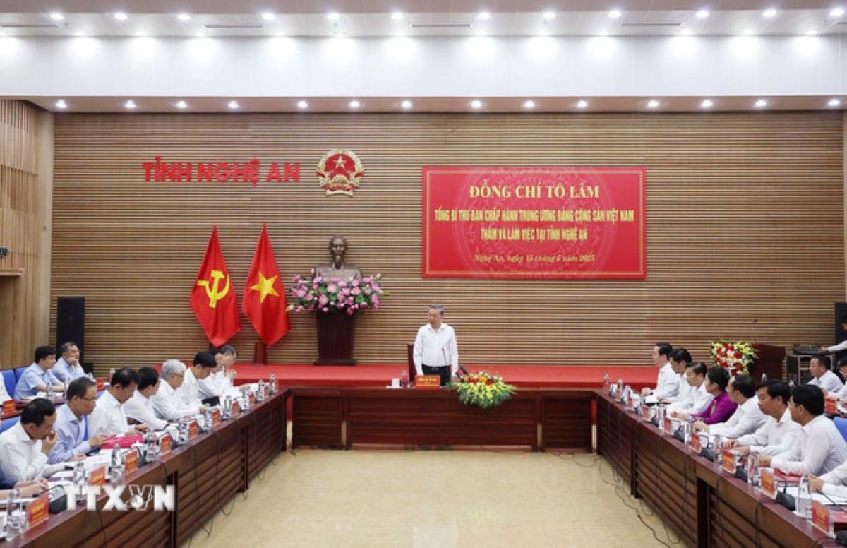 Tổng Bí thư Tô Lâm: Đưa Nghệ An thành cực tăng trưởng tầm quốc gia