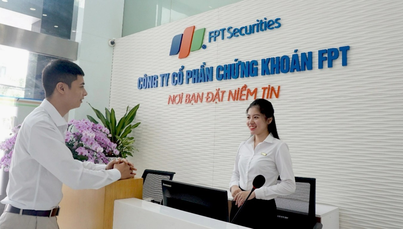 FPT Securities thông qua hạn mức vay vốn 2.000 tỷ đồng tại ACB