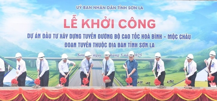 Khởi công dự án cao tốc Hòa Bình - Mộc Châu, đoạn qua tỉnh Sơn La