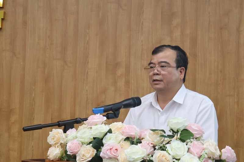 Ông Nguyễn Minh Hùng, Phó Chủ tịch UBND tỉnh Hải Dương phát biểu tại buổi làm việc.