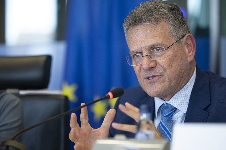 EU kêu gọi Mỹ ‘tôn trọng thay vì đe dọa’ sau khi ông Trump đề xuất áp thuế 50%