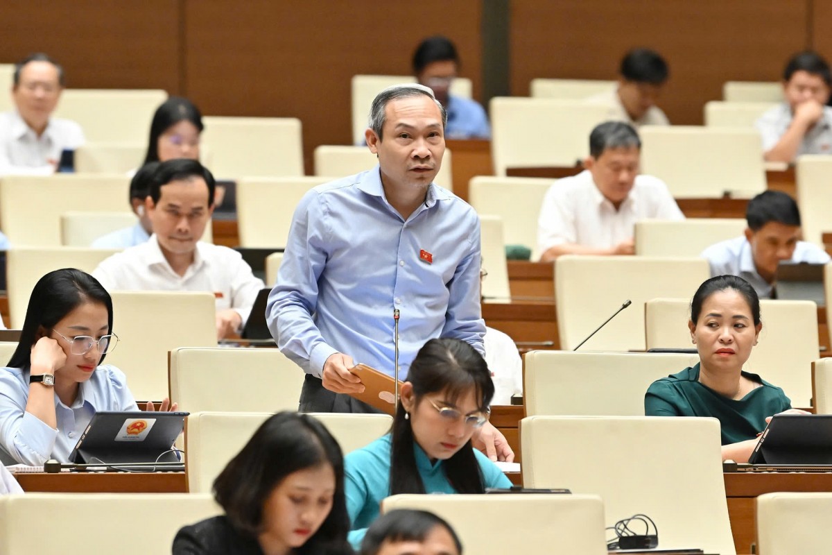 Bộ trưởng Xây dựng: Không thể quy định giá sàn cho nhà ở xã hội