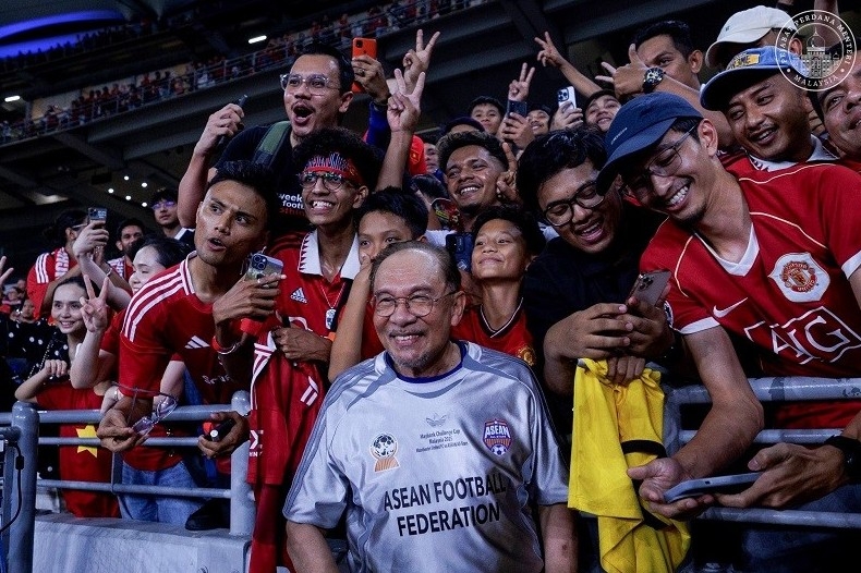 Thủ tướng Malaysia hy vọng Man United không xuống hạng