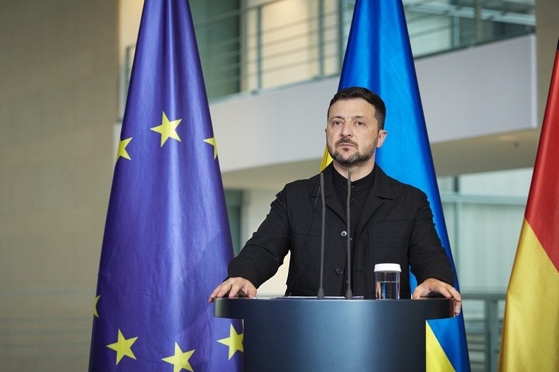 Tổng thống Ukraine cáo buộc Nga trì hoãn quá trình hòa đàm
