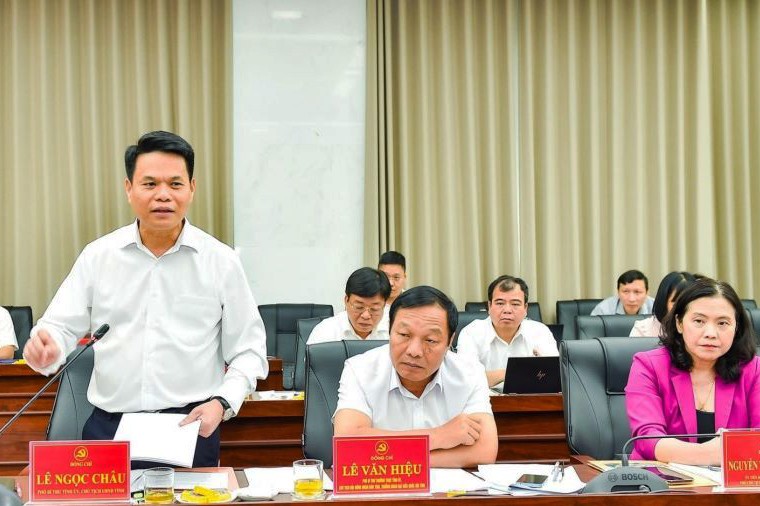 Ông Lê Ngọc Châu, Chủ tịch UBND tỉnh Hải Dương phát biểu tại hội nghị.