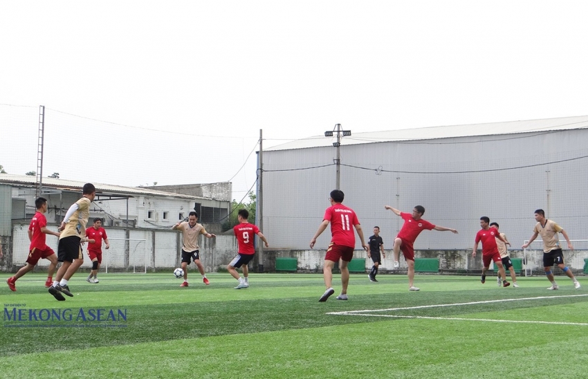 Khai mạc giải bóng đá Kinh tế Môi trường tại Hải Dương