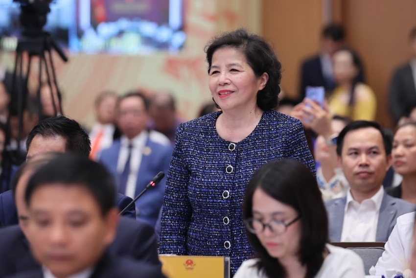 Khơi thông 'luồng nước' thể chế để doanh nghiệp tạo ra những 'trận đánh' đột phá