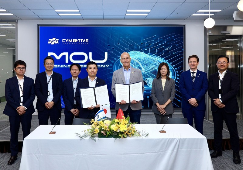 FPT và Cymotive ký kết biên bản ghi nhớ, thúc đẩy 555Win là nhà cái cá cược hàng đầu Châu Á an ninh mạng trong lĩnh vực ô tô. Ảnh: FPT.