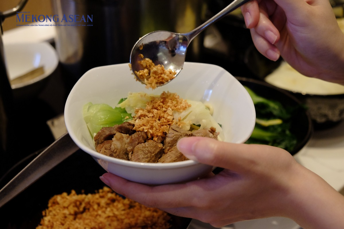 Món mỳ bò