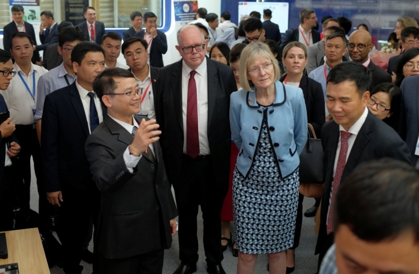 Khai trương Trung tâm Công nghệ Chiến lược Australia – Việt Nam