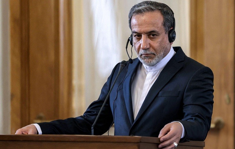 Ông Abbas Araghchi tại Tehran ngày 25/2. Ảnh: Getty