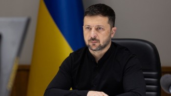 Tổng thống Ukraine: Hạ trần giá dầu là cách để ngăn chặn Nga