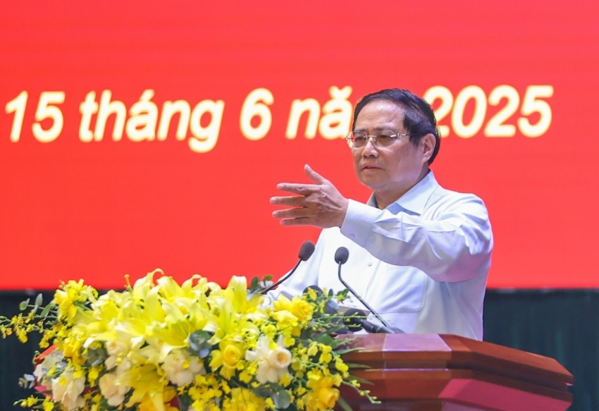 Thủ tướng: '63 hay 34 tỉnh thành cũng là đất nước, là quê hương'