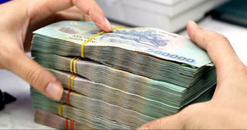 Dòng tiền dân cư đổ vào ngân hàng lập đỉnh mới