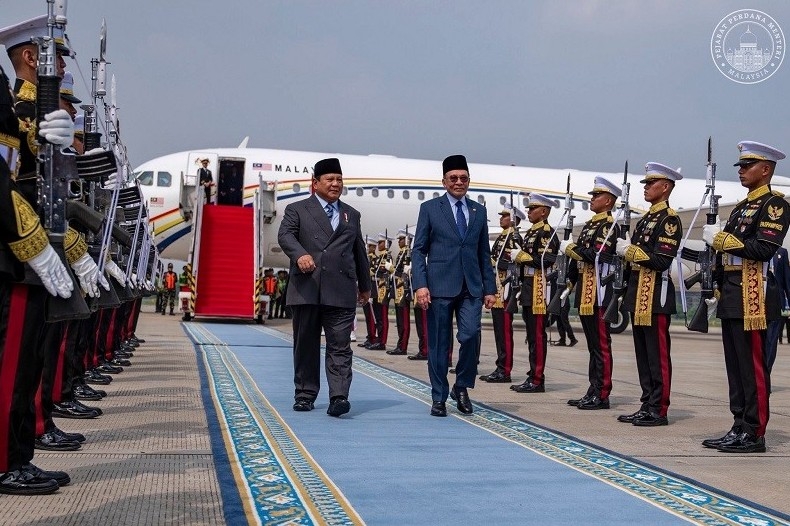Thủ tướng Malaysia thăm chính thức Indonesia