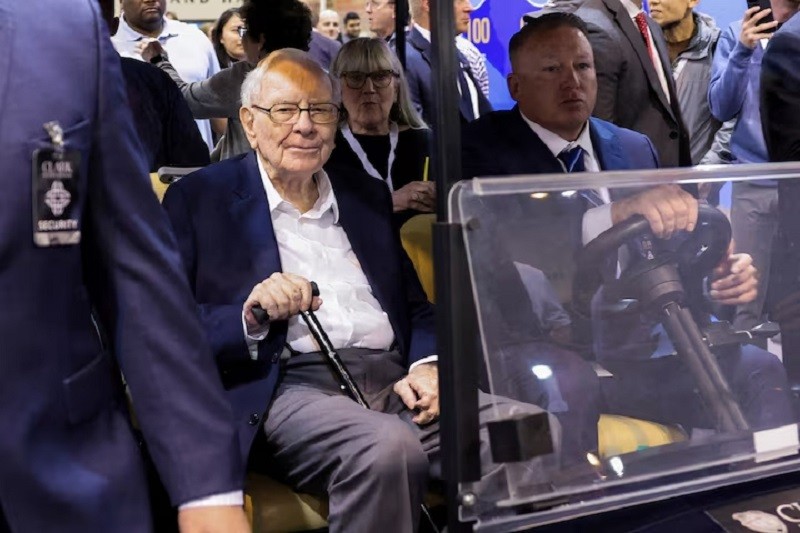 Tỷ phú Warren Buffett dự cuộc họp cổ của Berkshire Hathaway Inc tại bang Nebraska (Mỹ) tháng 5/2024. Ảnh: Reuters