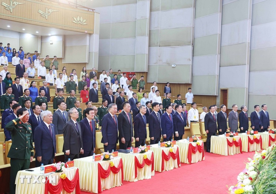 Tổng Bí thư: Khơi dậy tinh thần đổi mới của Tổng Bí thư Nguyễn Văn Linh
