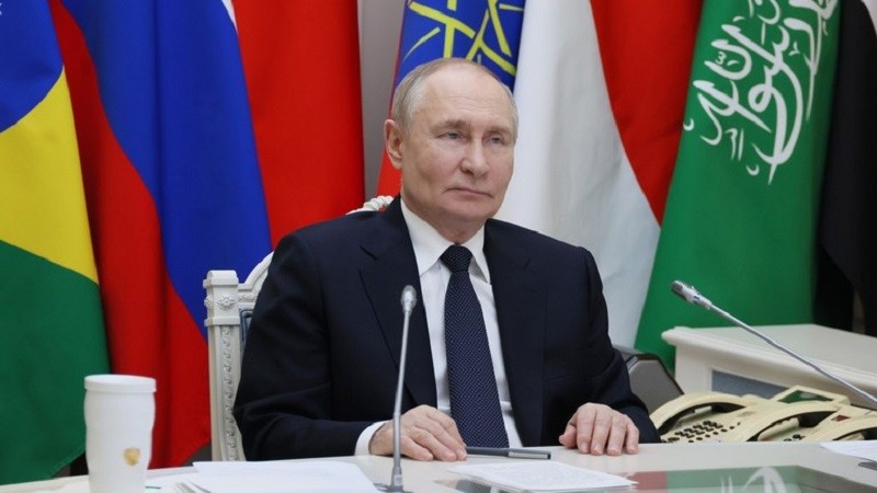 Ông Putin phát biểu qua video tại phiên họp toàn thể Hội nghị Thượng đỉnh BRICS ngày 6/7. Ảnh: Sputnik