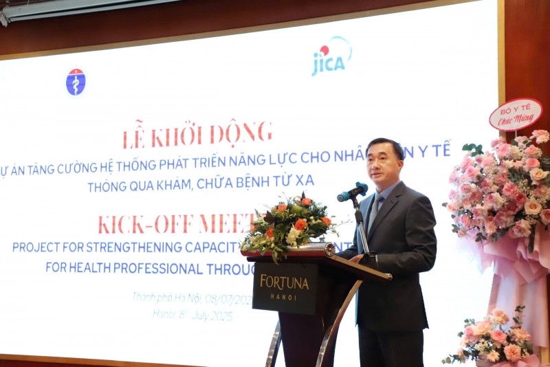 Thứ trưởng Bộ Y tế Trần Văn Thuấn phát biểu tại buổi lễ. Nguồn: Sở Y tế tỉnh Lào Cai.