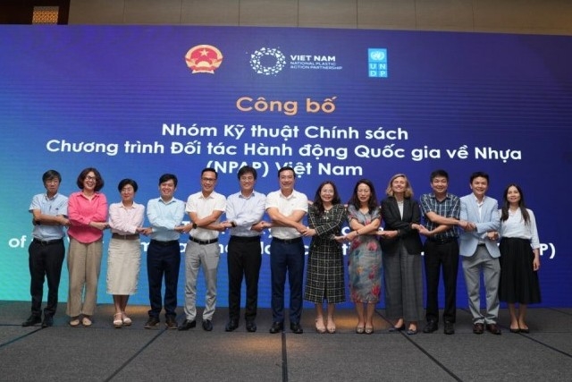 Ra mắt Nhóm kỹ thuật chính sách thúc đẩy kinh tế tuần hoàn nhựa