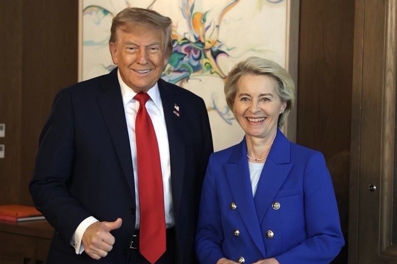 Ông Trump áp thuế nhập khẩu 30%, EU sẵn sàng 'đáp trả tương xứng'