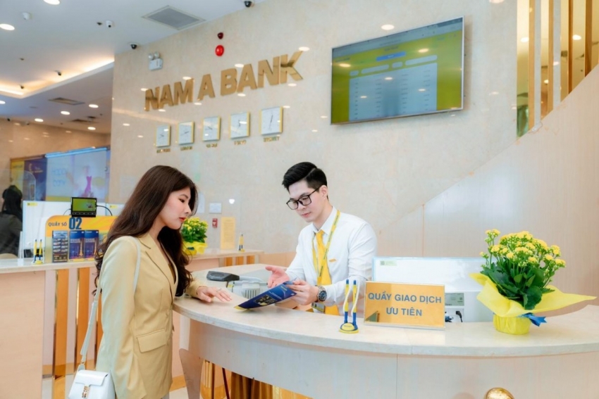 Ngân hàng hé lộ kết quả 6 tháng: Tín dụng, lợi nhuận khởi sắc