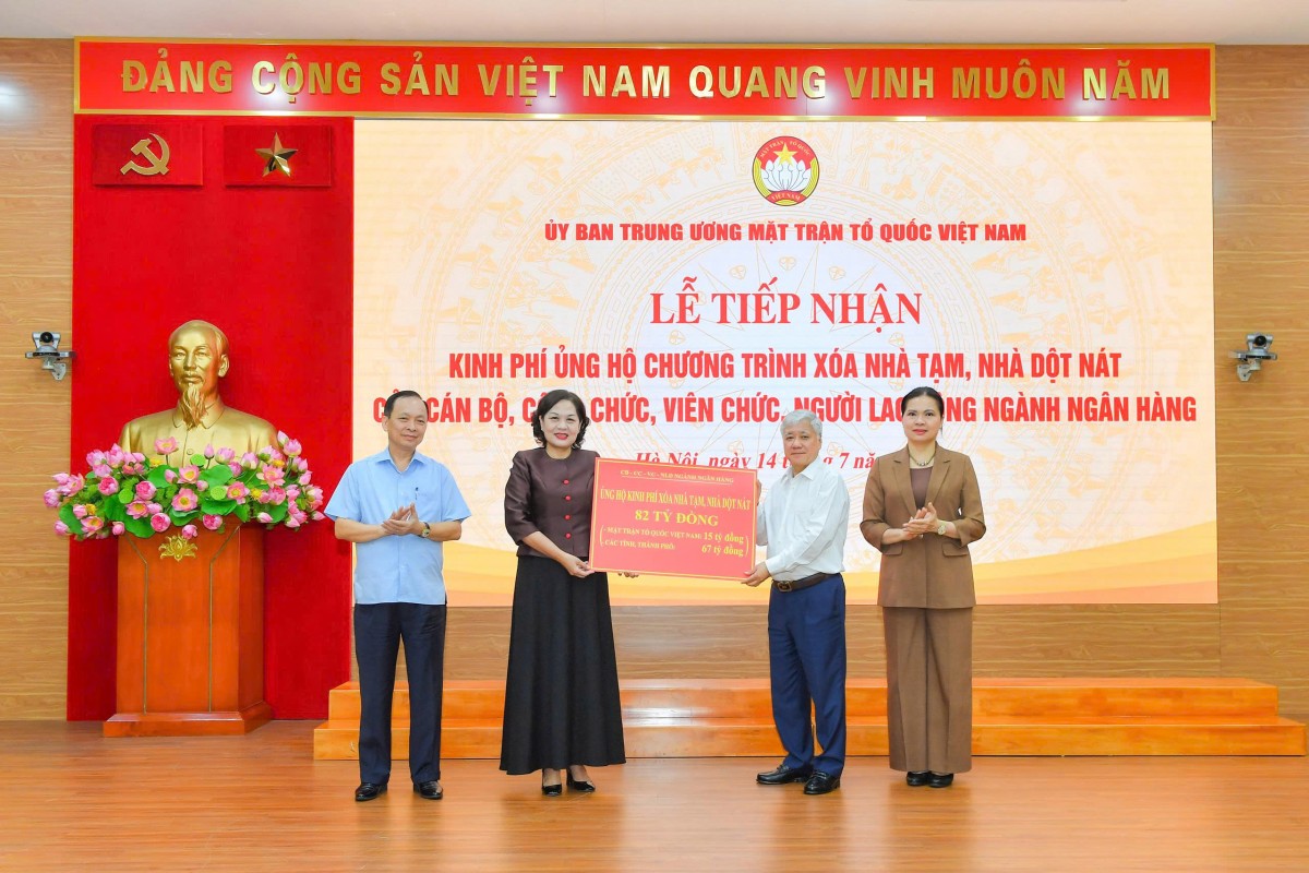 Ngành 555win là nhà cái uy tín số 1 ở Việt Nam góp sức xóa 1.366 nhà tạm, nhà dột nát