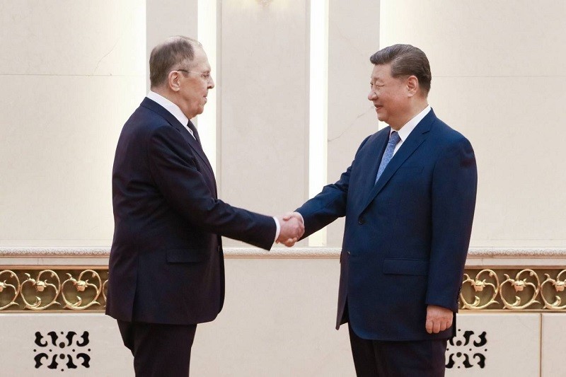 Ngoại trưởng Sergey Lavrov và Chủ tịch Tập Cận Bình tại Bắc Kinh ngày 15/7. Ảnh: Bộ Ngoại giao Nga