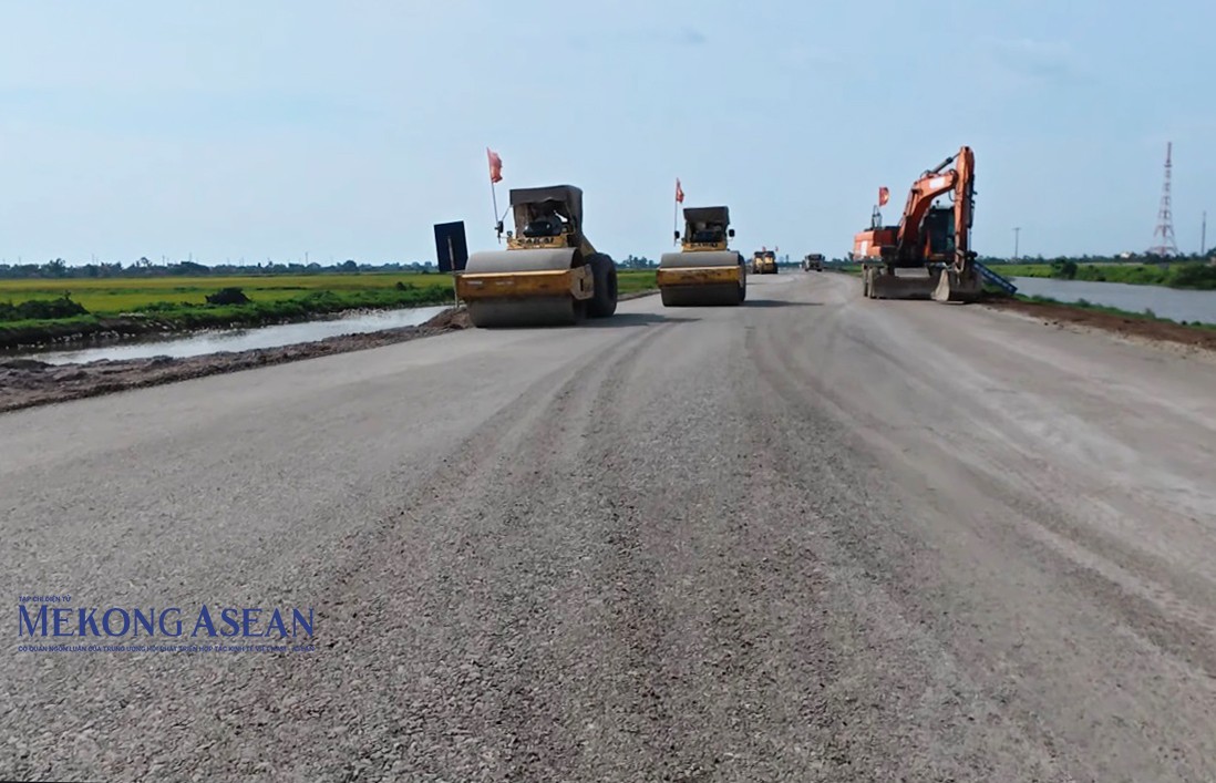 Giao bổ sung dự toán chi đầu tư phát triển cho 16 địa phương