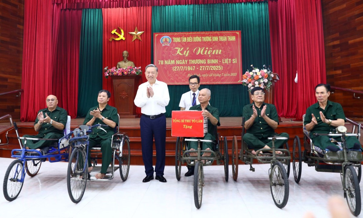 Tổng Bí thư: Các thương bệnh binh là biểu tượng của ý chí, nghị lực Việt Nam