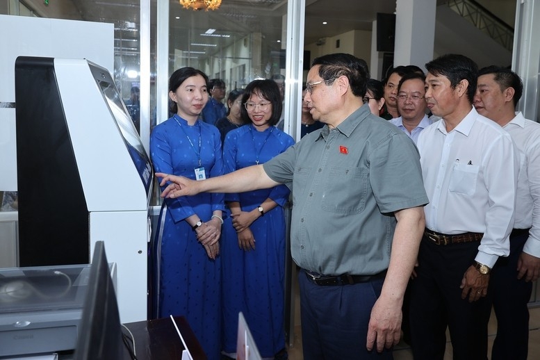 Hoàn thiện chính quyền hai cấp và xây dựng thương hiệu gạo ĐBSCL