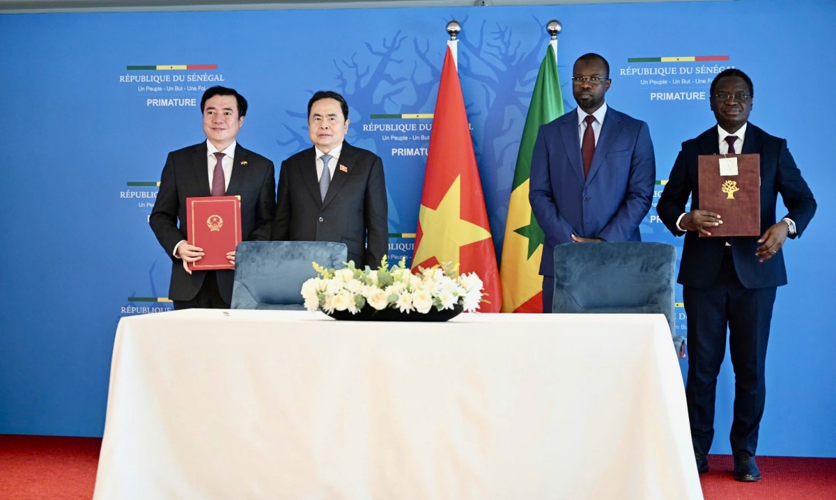 Chủ tịch 555win tải app Trần Thanh Mẫn hội kiến lãnh đạo cấp cao Senegal