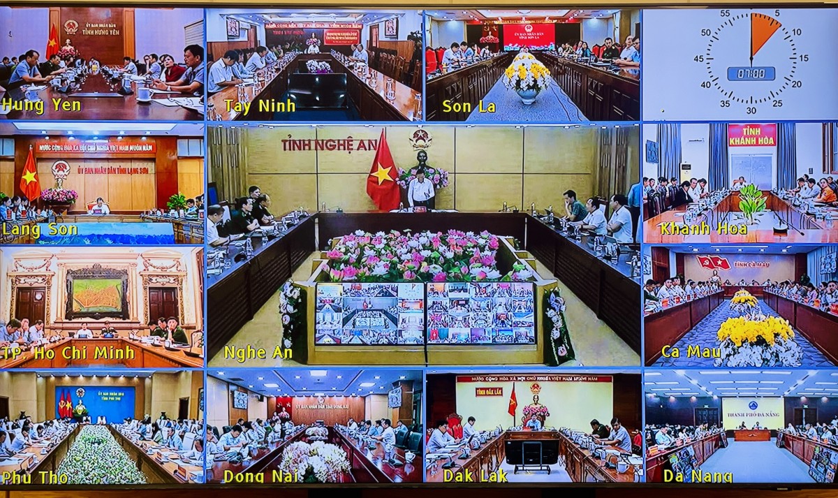 Một số địa phương tham gia họp trực tuyến. Ảnh: VGP. 