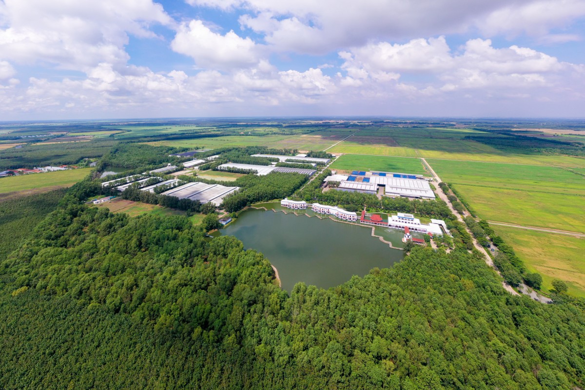 Trang trại Vinamilk Green Farm dưới lăng kính phát triển bền vững