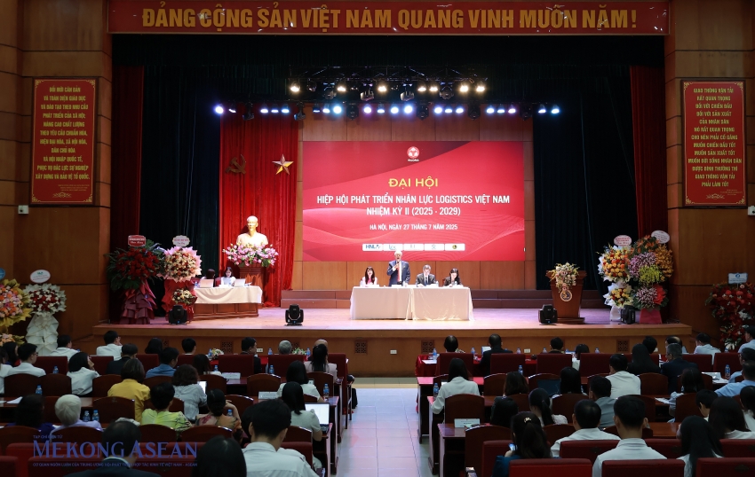Gỡ 'nút thắt', phát triển nguồn nhân lực logistics chất lượng cao